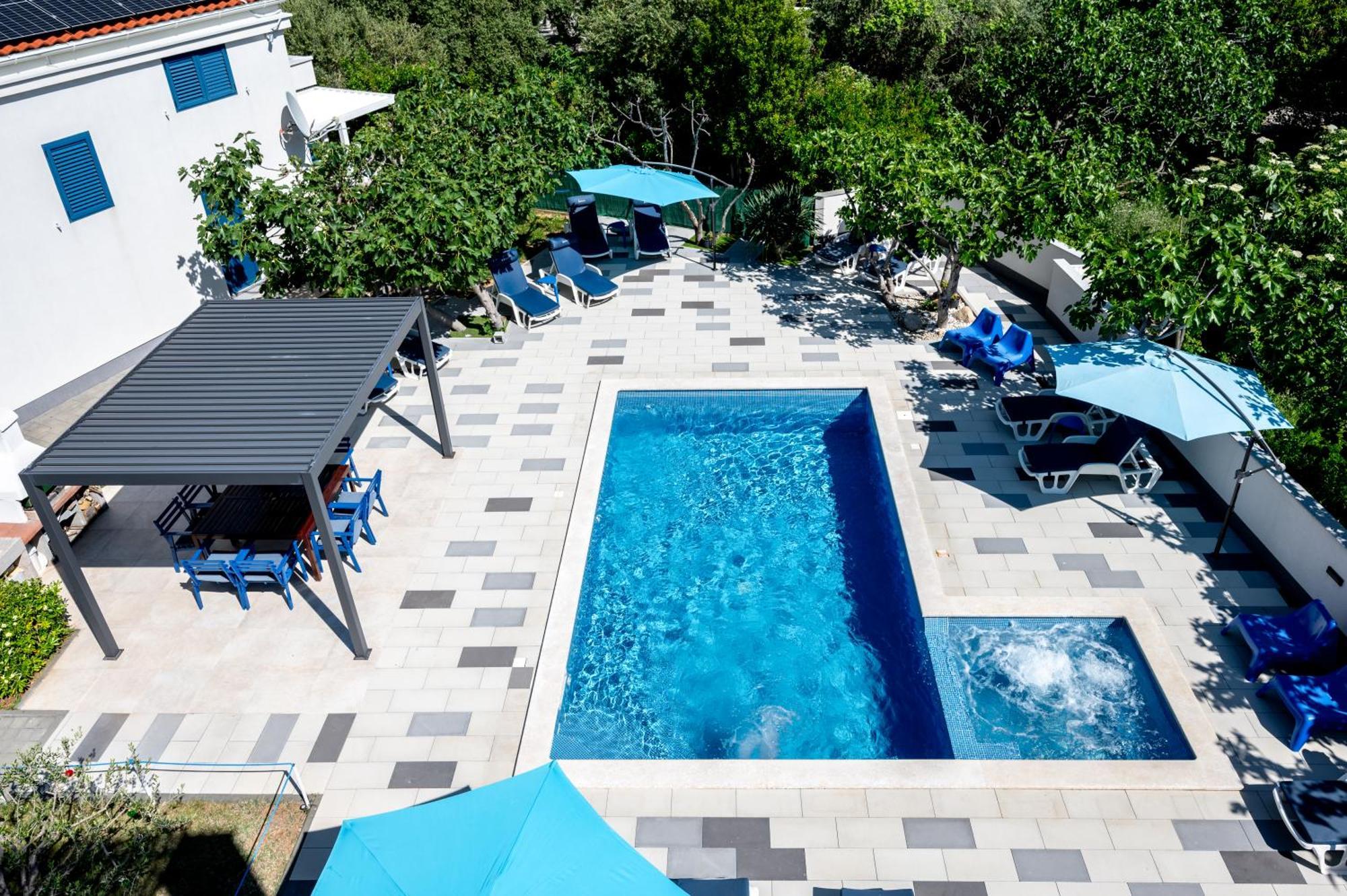 Adorami Apartments Baska  Luaran gambar