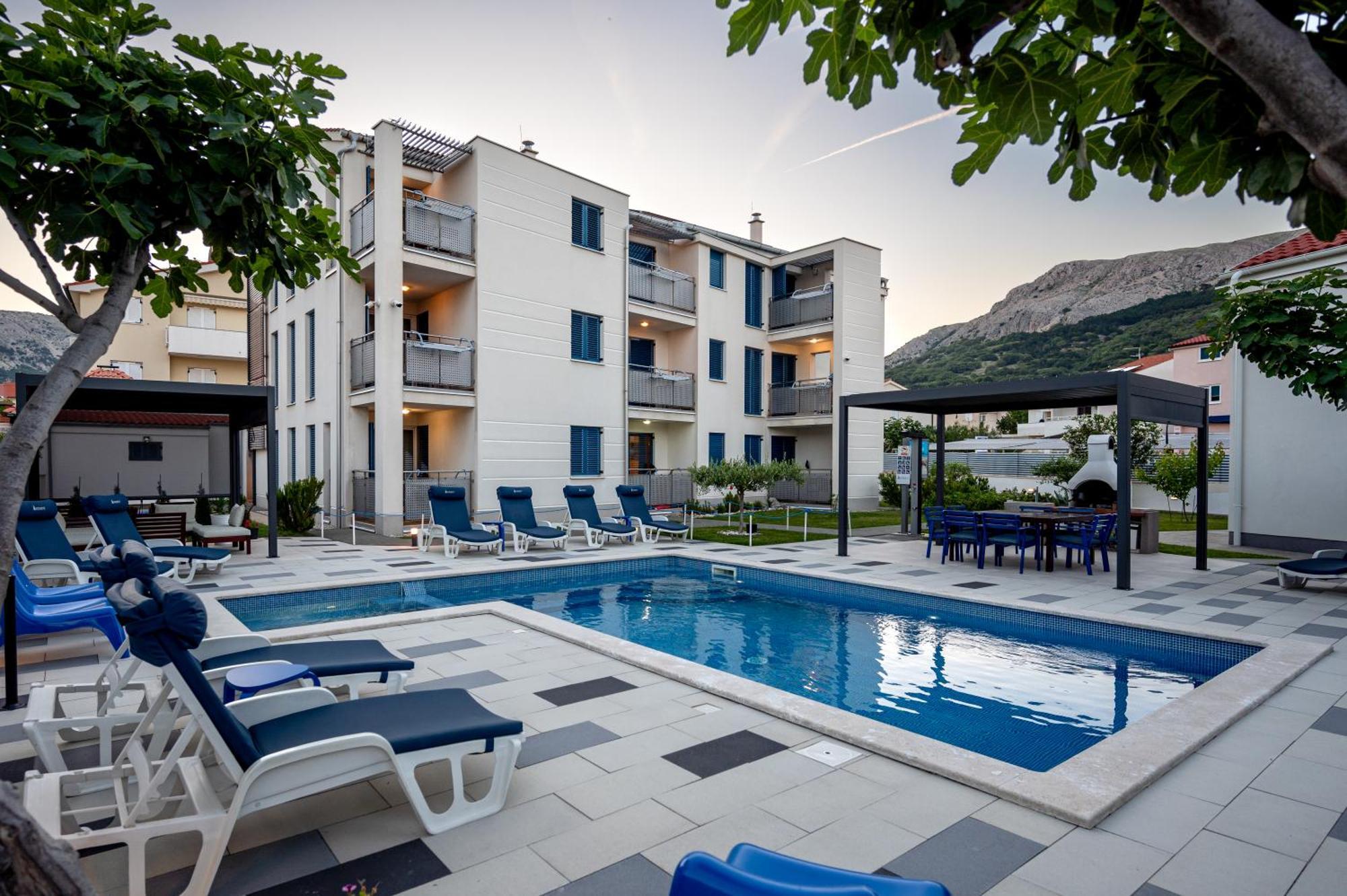 Adorami Apartments Baska  Luaran gambar