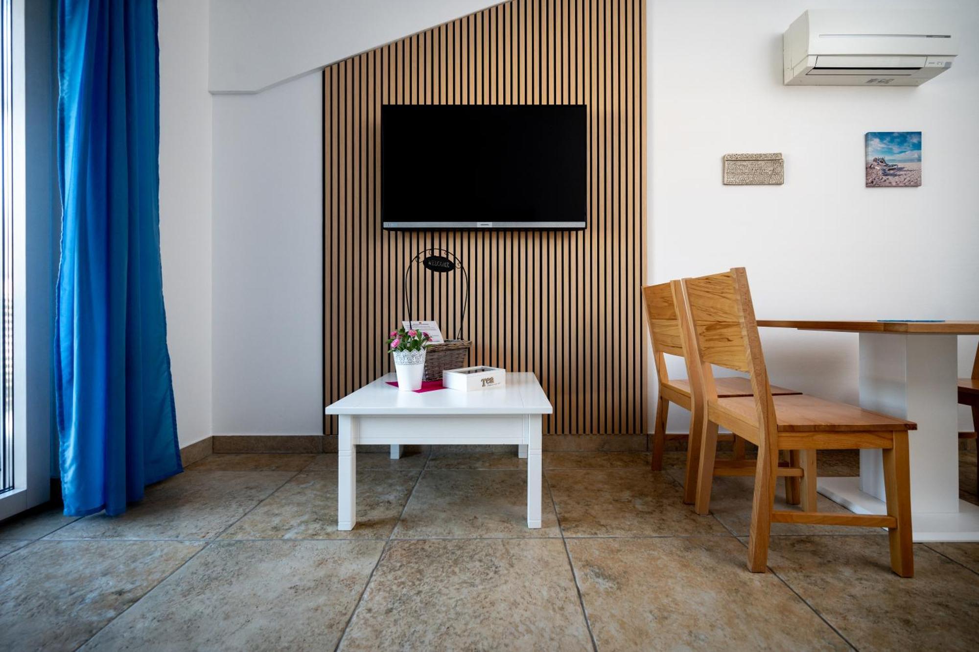 Adorami Apartments Baska  Luaran gambar